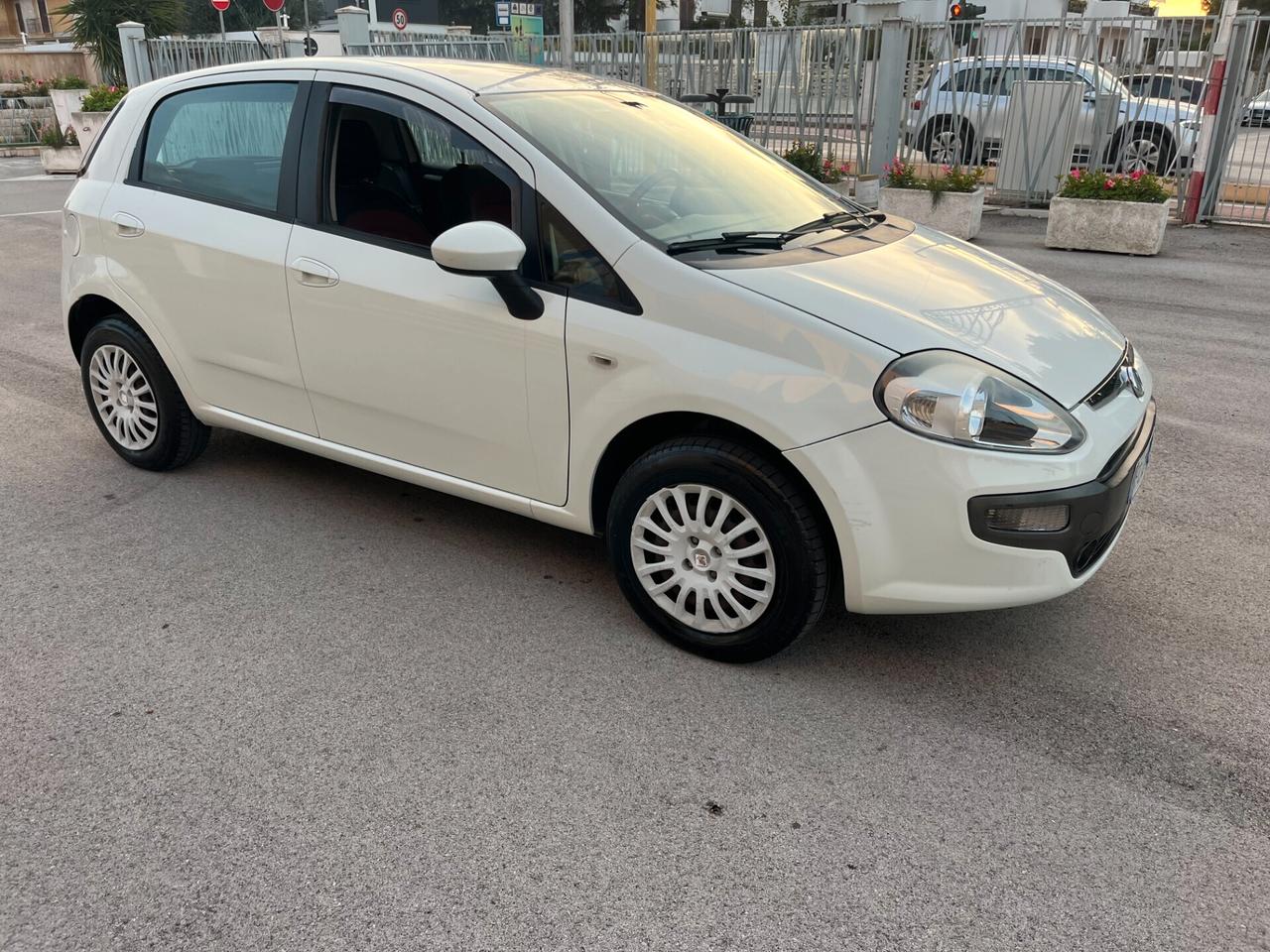 Fiat Punto Evo 1.4 5 porte Dynamic Natural Power