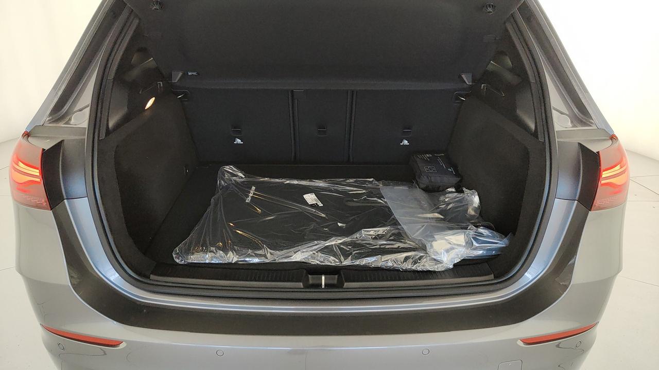 Mercedes-Benz B 180 d