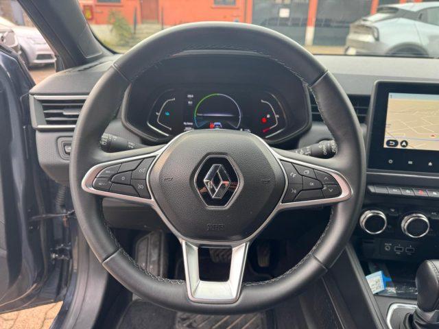 RENAULT Clio Full Hybrid E-Tech 140 CV INTENSE