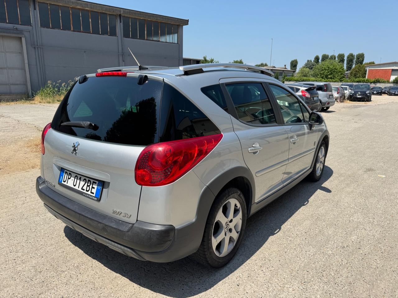 Peugeot 207 1.6 HDi 90CV 2008