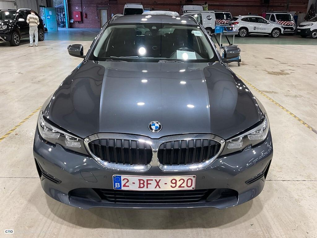 BMW 316D TOURING 122CV STEPTRONIC 48V BUSINESS ADVANTAGE ( FARI LED - BMW DIGITAL COCKPIT - NAVI - CLIMA TRIZONA - PDC - CERCHI 17 )