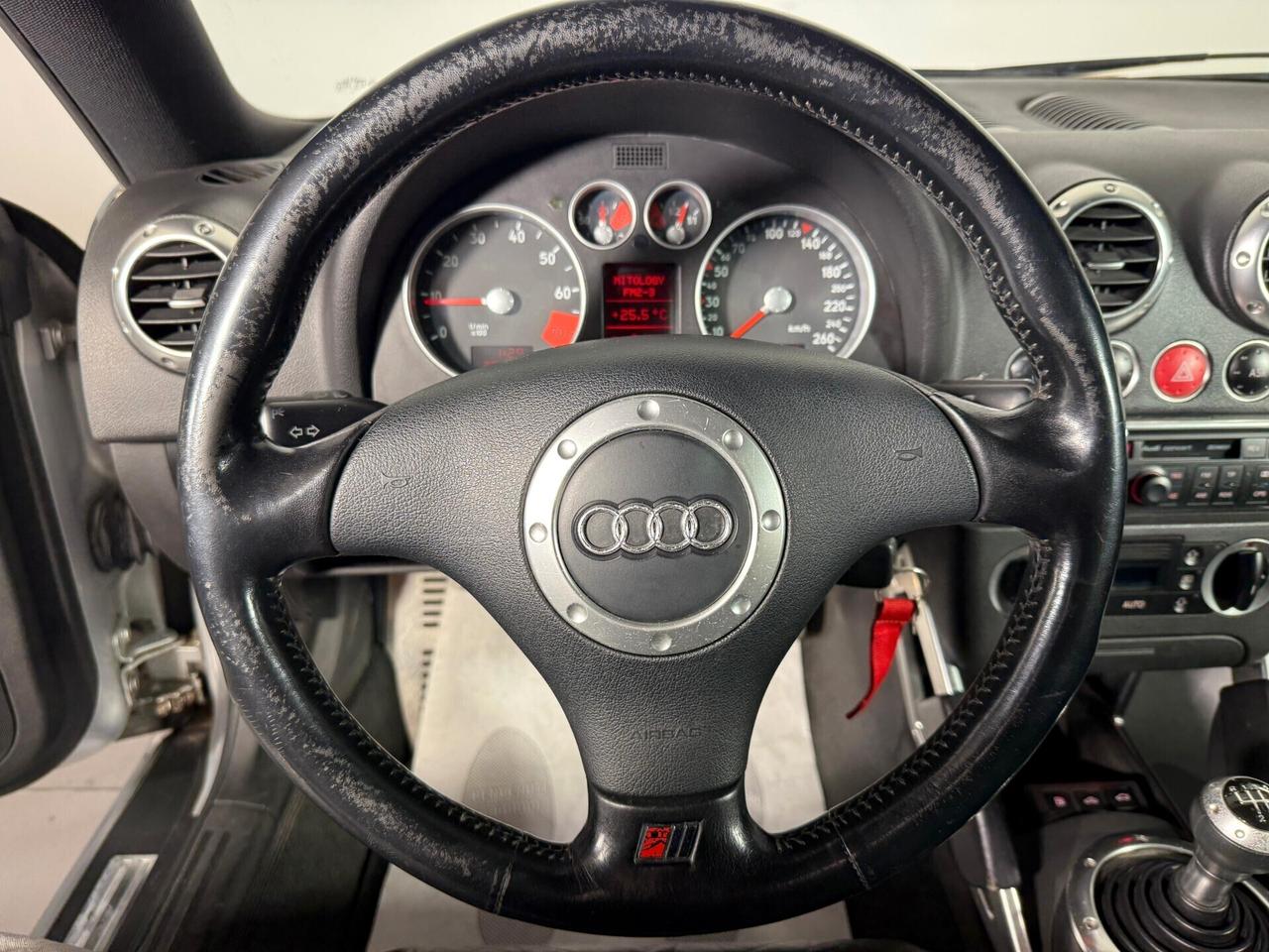 Audi TT Coupé 1.8 T 20V 179 CV cat