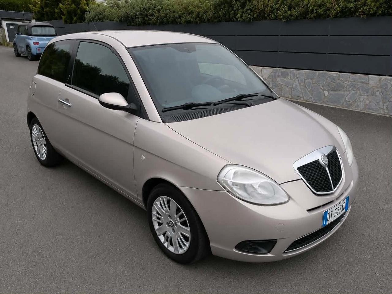 Lancia Ypsilon 1.2 Benzina 60CV – PARI AL NUOVO
