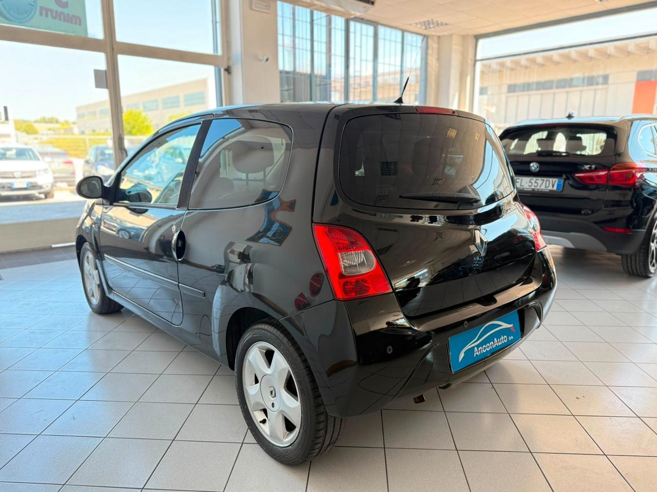 Renault Twingo 1.2B X NEOPATENTATI 2008