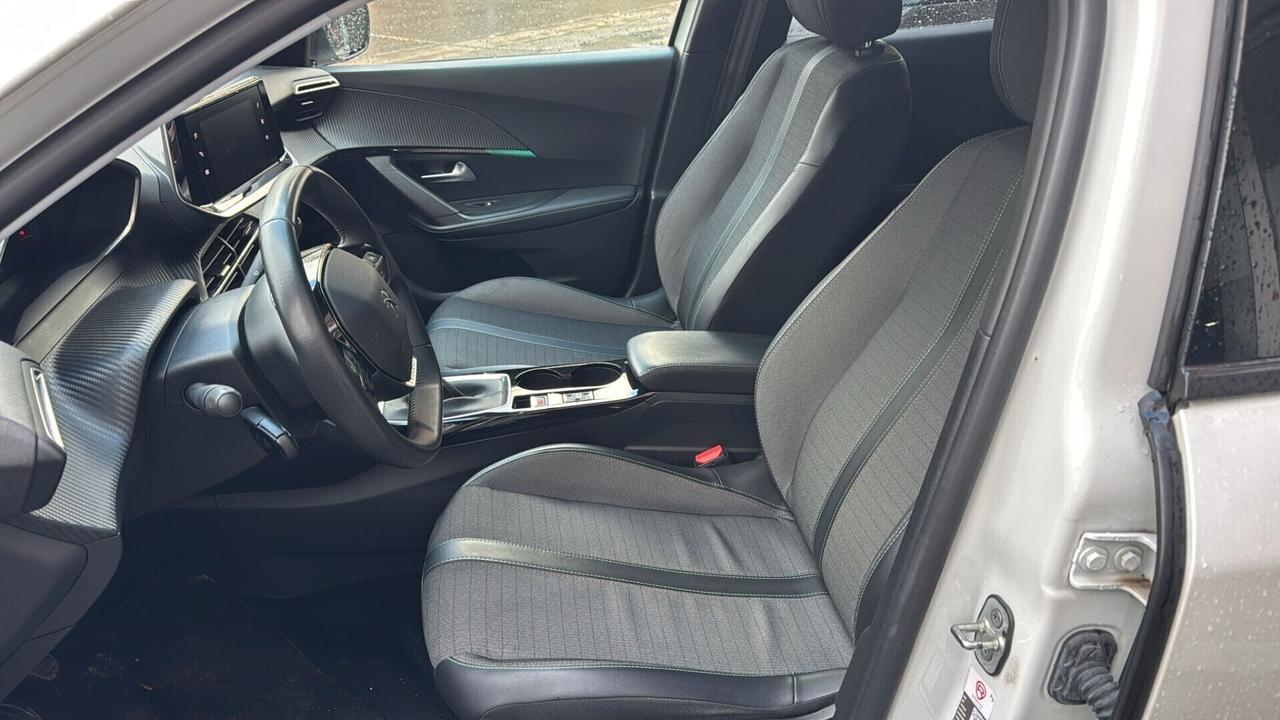 Peugeot 2008 BlueHDi 110 GT FULL OPTIONAL