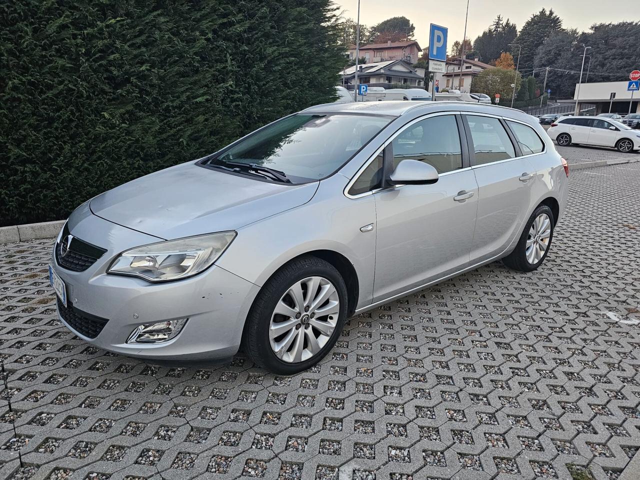 Opel Astra 1.4 benzina