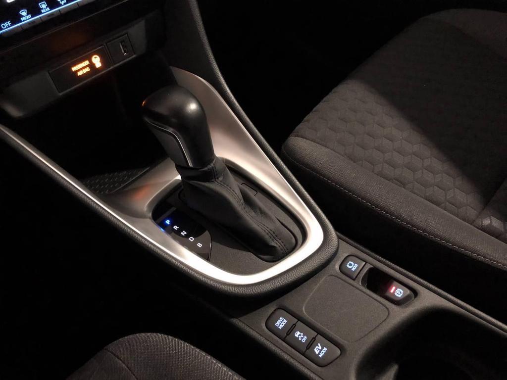 Toyota Yaris 1.5 VVT-iE Hybrid Active E-CVT