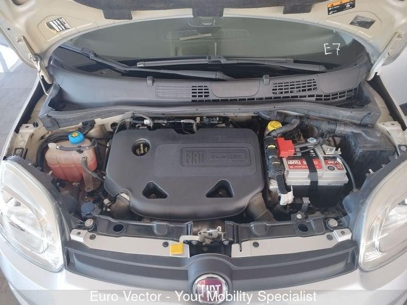 FIAT Panda 0.9 TwinAir Turbo Nat. P. E6d-T Lounge