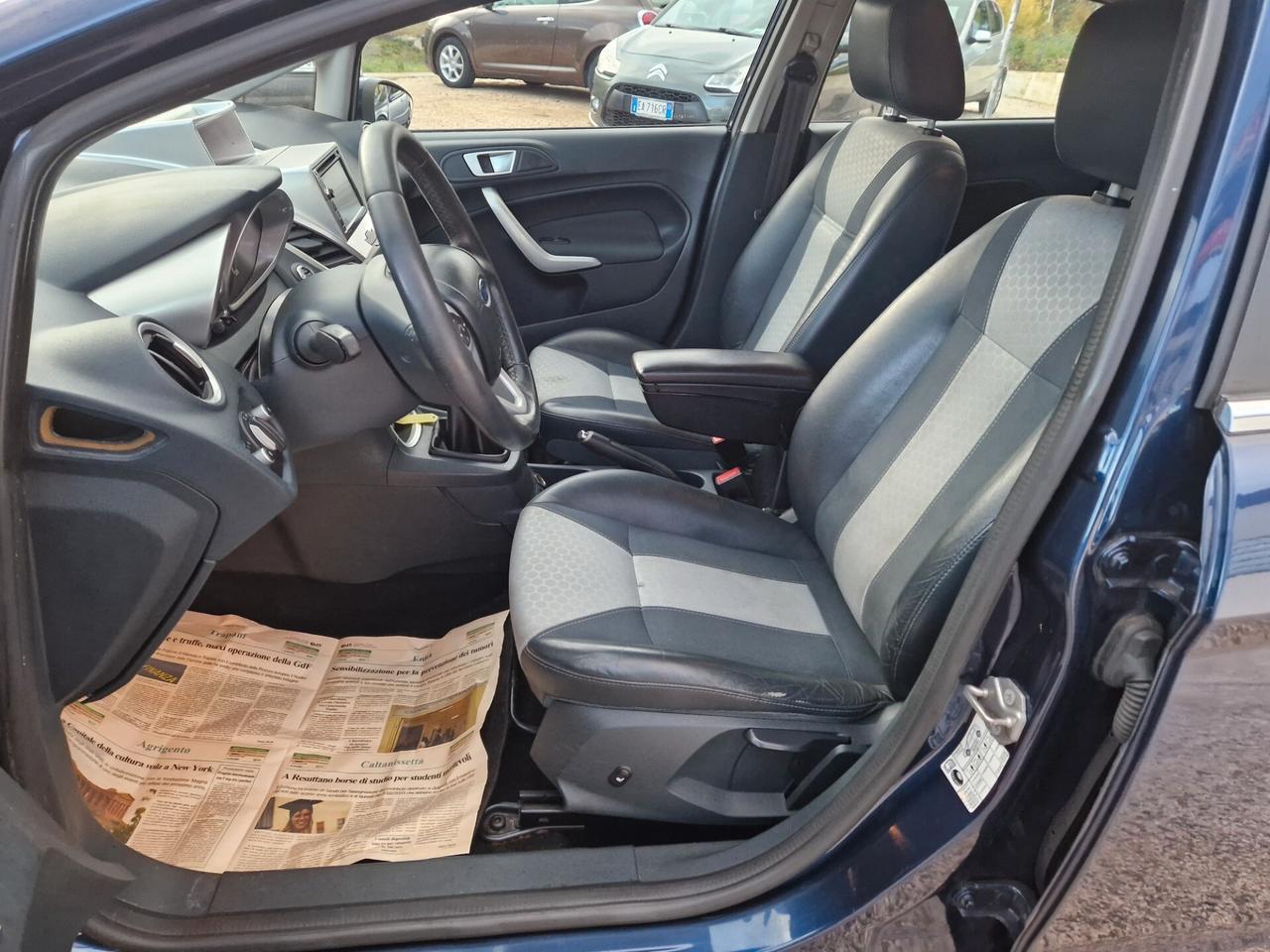 Ford Fiesta Ikon 1.6 TDCi 95CV 5 porte