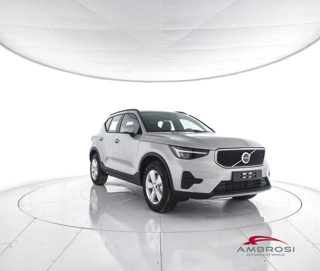 VOLVO XC40 B3 Mild hybrid Benzina Essential