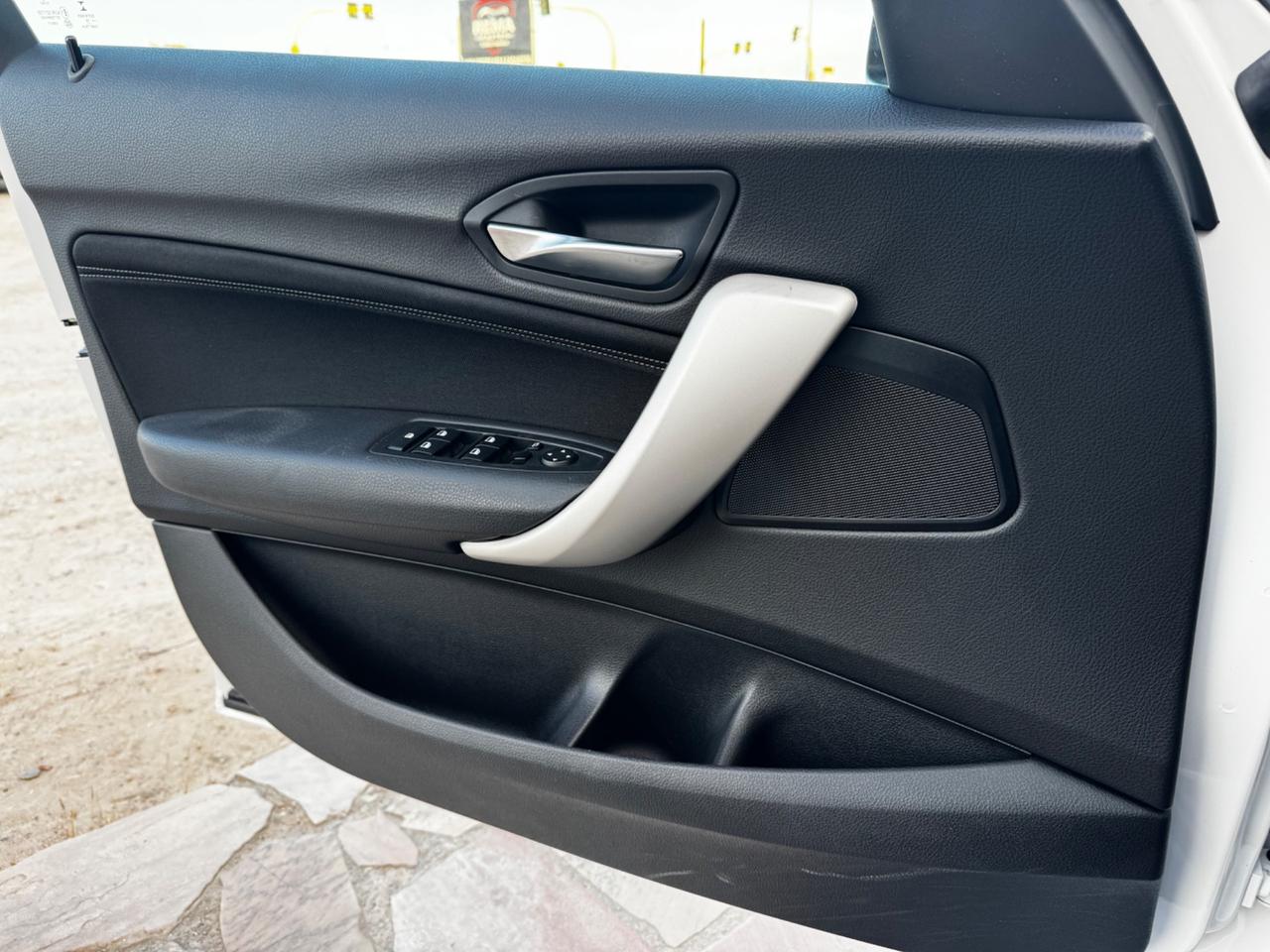 Bmw 118 118d 5p. Advantage