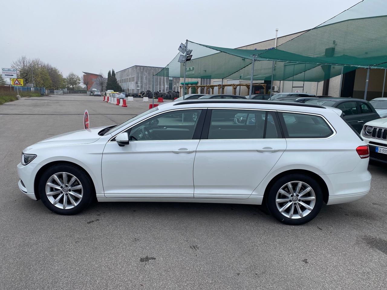 Volkswagen Passat Sw My19 2.0 150 Cv DSG Garantita