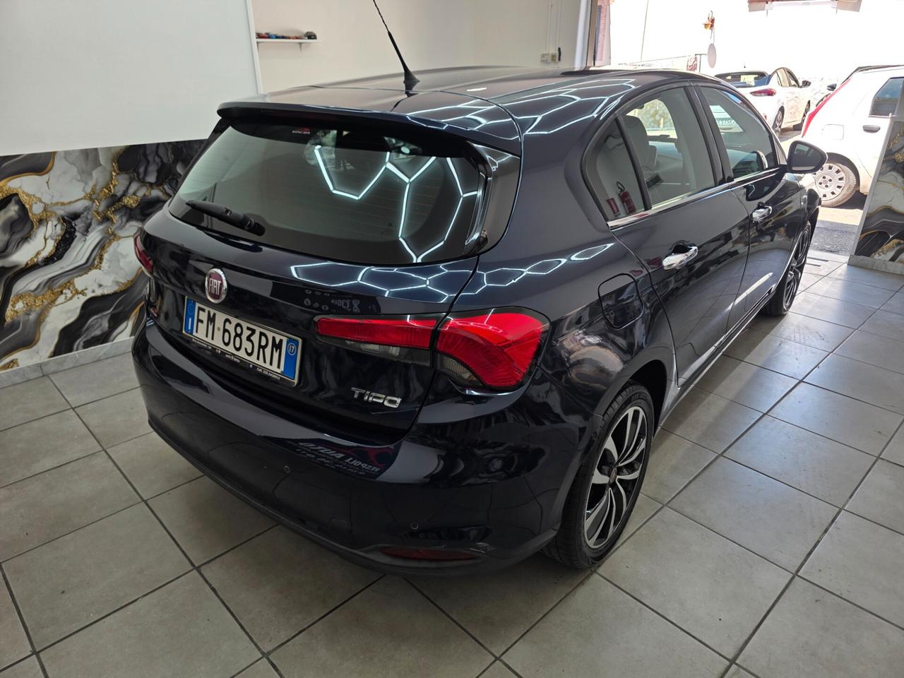 Fiat Tipo 1.6 Mjt S&S 5 porte Lounge