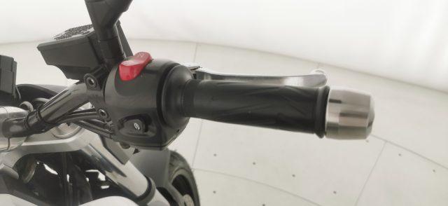 YAMAHA MT-03 MT-03
