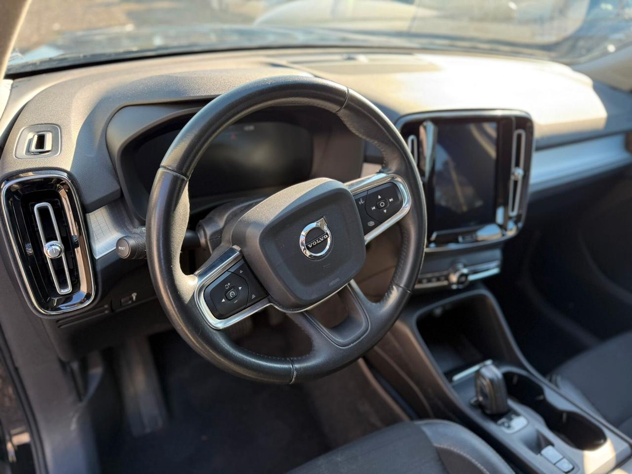 Volvo XC40 D3 AWD Geartronic Momentum