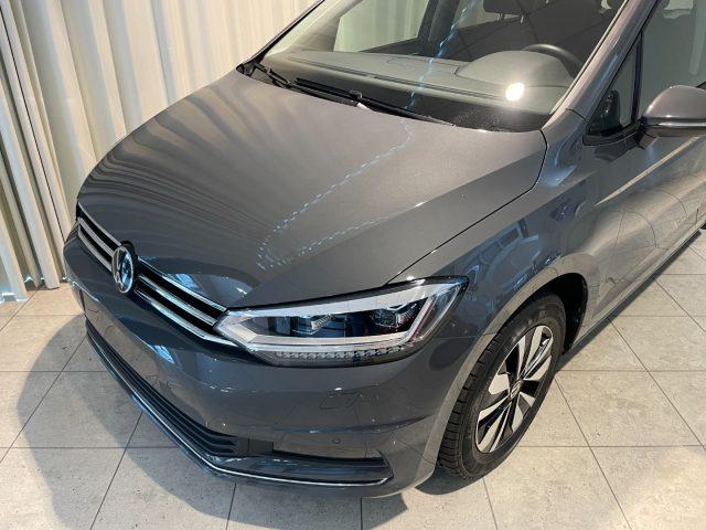 VOLKSWAGEN Touran 2.0 TDI DSG MOVE 7P Travel Assist LED Navi Cam