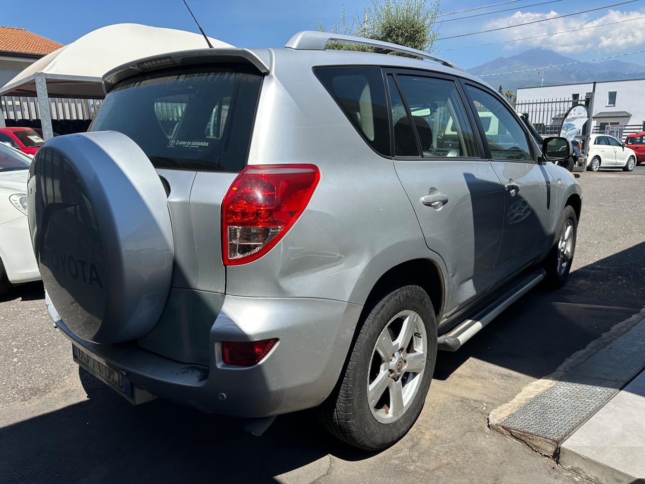 Toyota RAV 4 RAV4 2.2 D-4D 136 CV Luxury