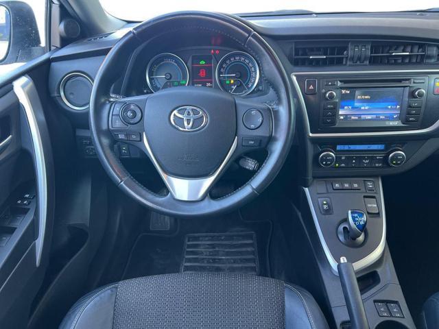 TOYOTA Auris 1.8 Hybrid Lounge