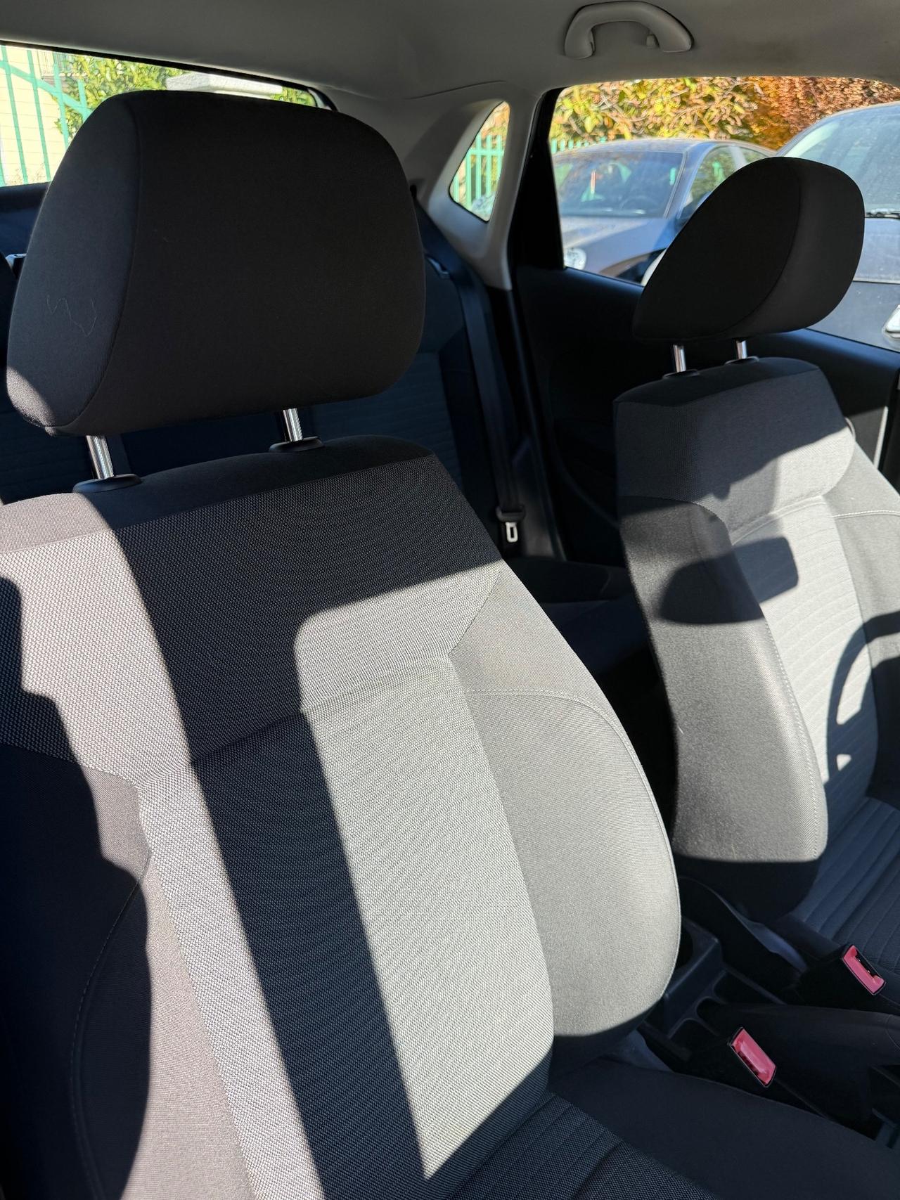 Volkswagen POLO 1.2 TDI DPF 5P NEOPAT KMCERT