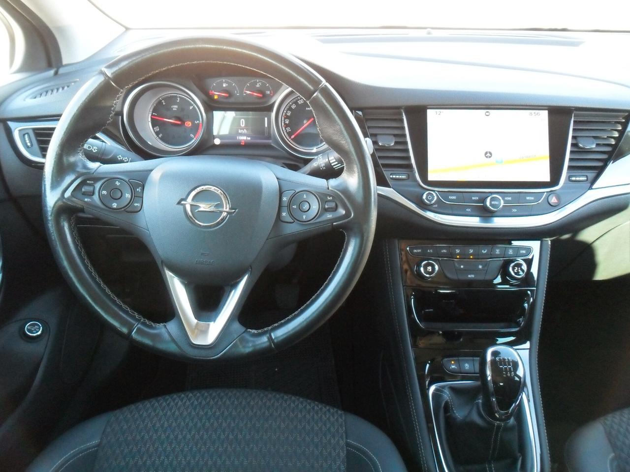 Opel Astra 1.6CDTi Sports Tourer Innovation