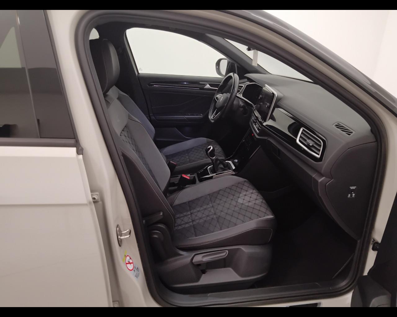 VOLKSWAGEN T-Roc I 2022 - T-Roc 2.0 tdi R-Line 115cv
