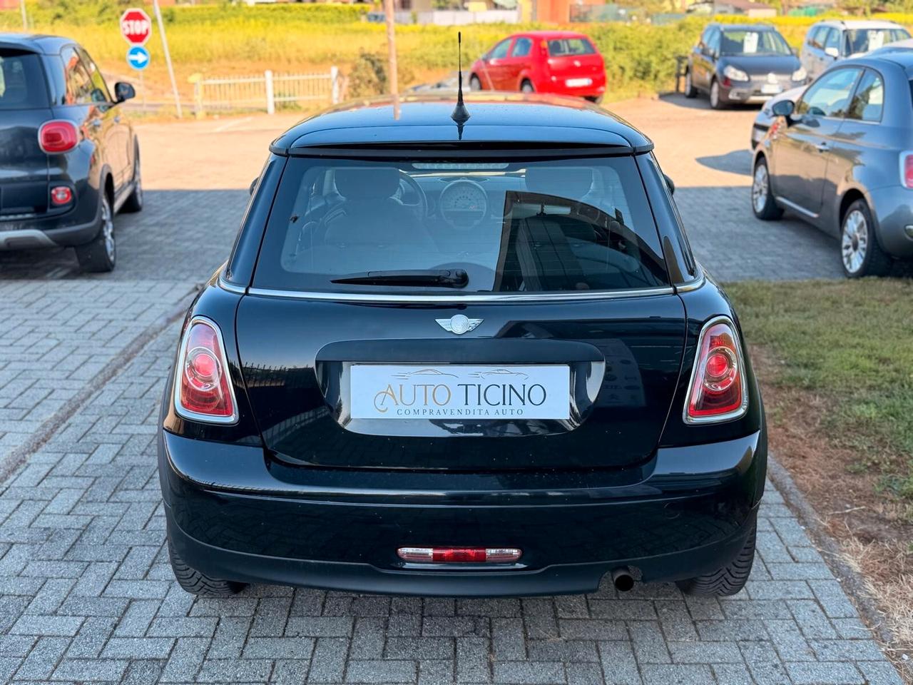 Mini 1.6 16V One 75cv