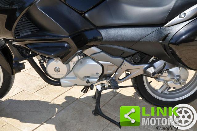 HONDA Deauville 700 ABS PARI AL NUOVO 29000 KM