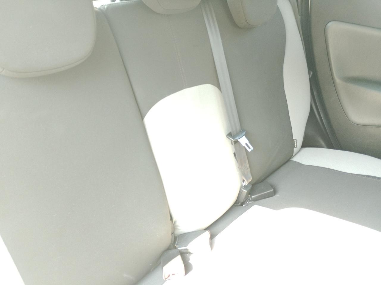 Lancia Ypsilon 5 Porte Ypsilon 1.2 8v Silver ecochic Gpl 69cv