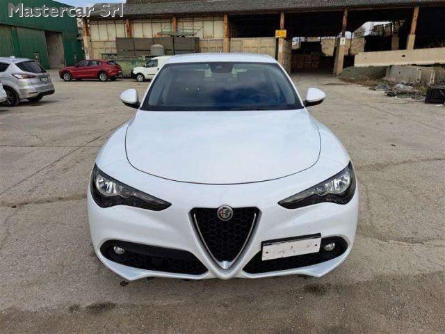 ALFA ROMEO Stelvio Stelvio 2.2 t rwd 160cv auto - targa GD887TE -