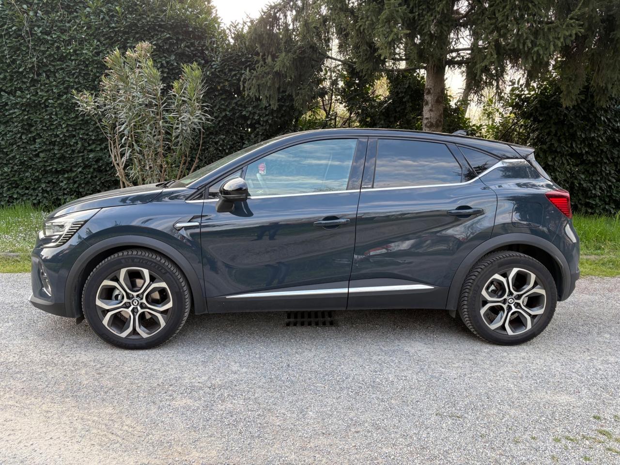 Renault Captur 1.6 E-Tech phev INTENS 160cv auto my2021