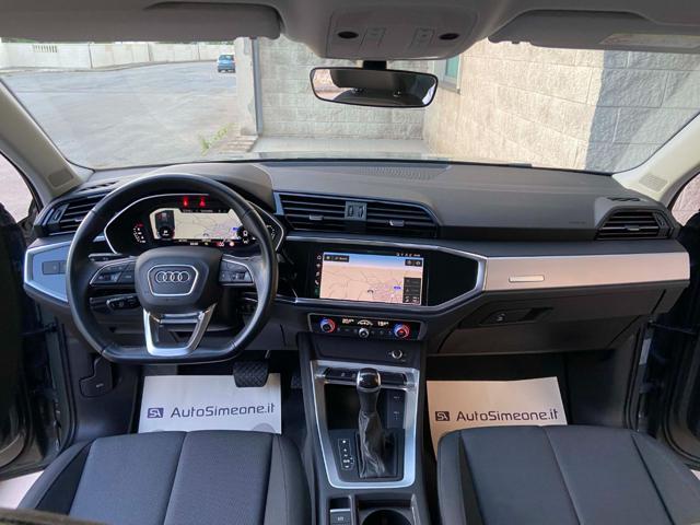 AUDI Q3 35 2.0 TDI S tronic Business COCKPIT