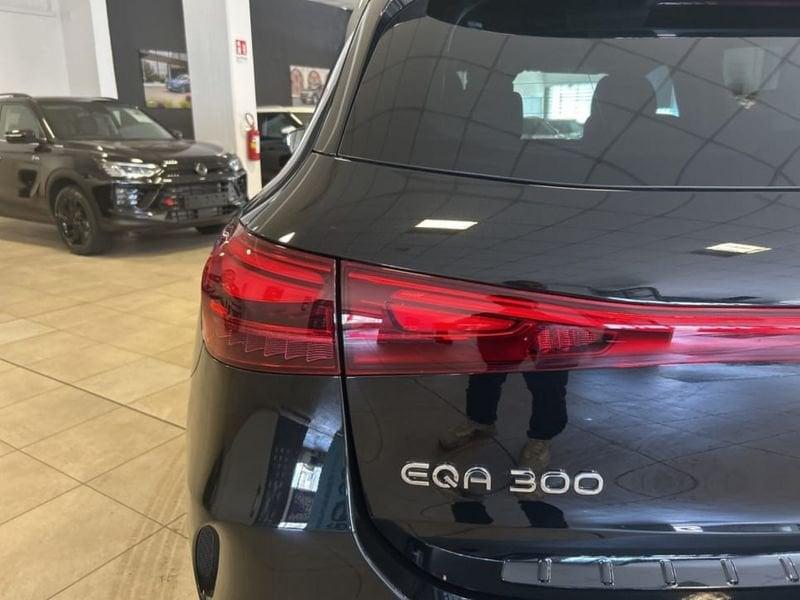 Mercedes-Benz EQA 300 4MATIC AMG Line Advanced
