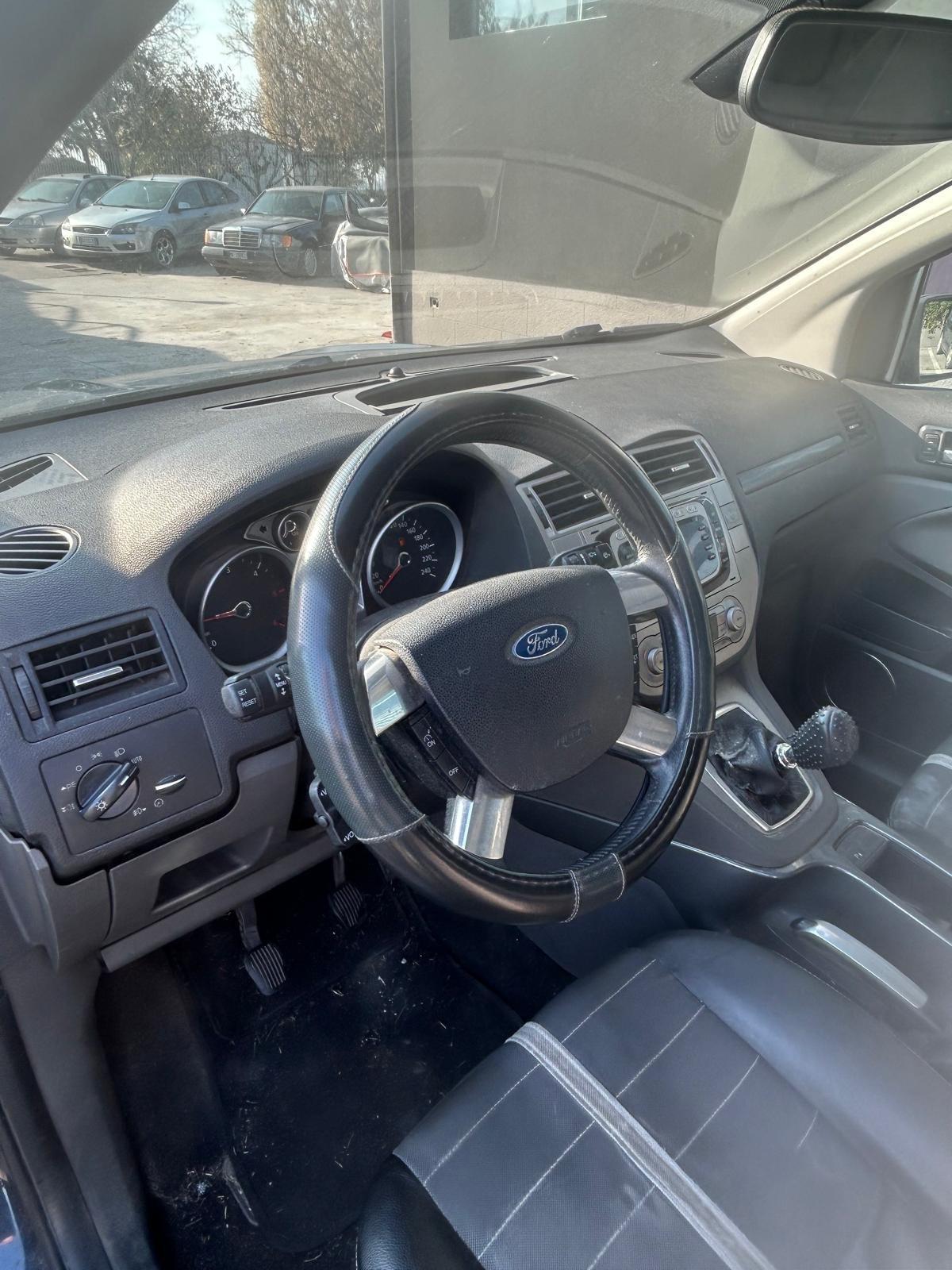 Ford Kuga 2.0 TDCi 136 CV 4WD Titanium DPF