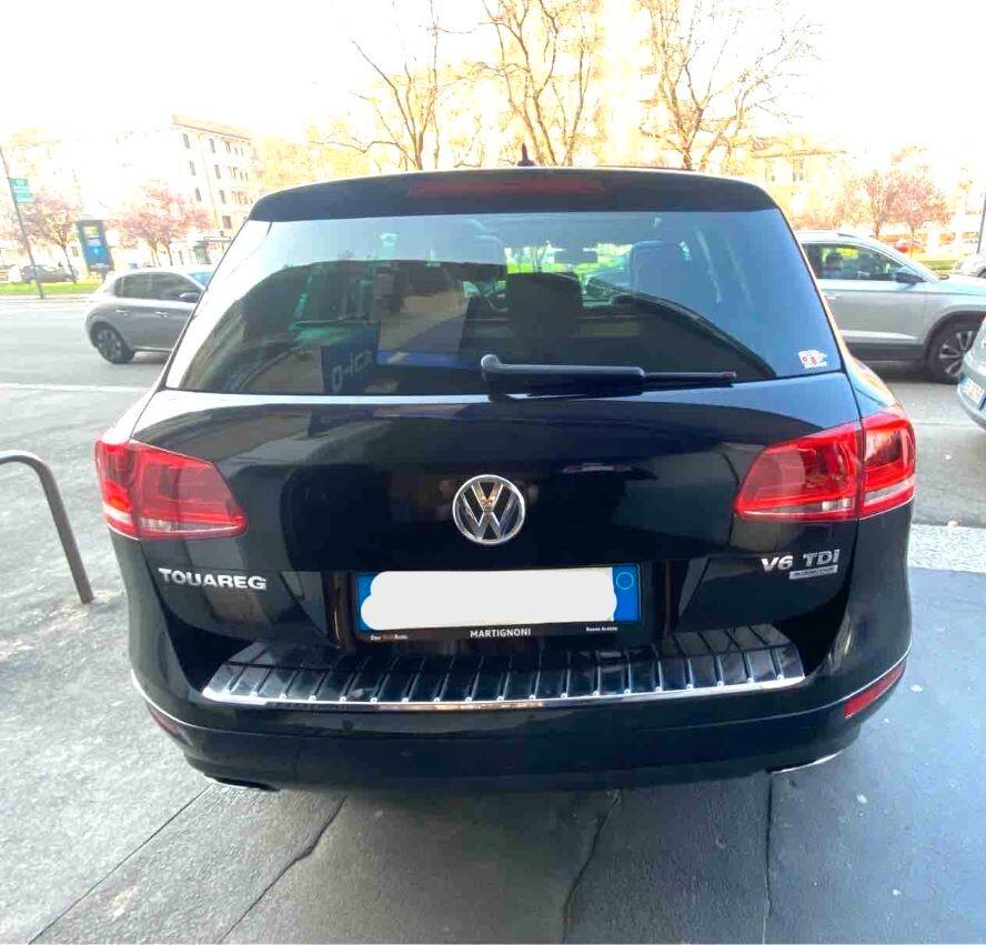 Volkswagen Touareg 3.0 TDI 245 CV tiptronic tetto apribile BlueMotion Techn. Executive