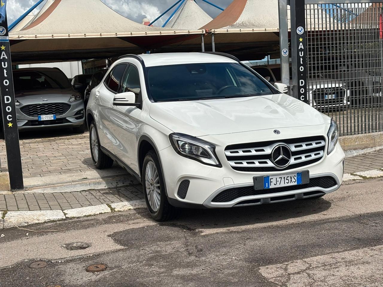 Mercedes-benz GLA 180 d Automatic - 2017