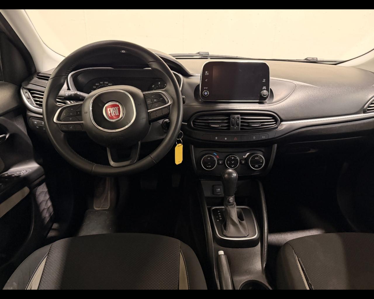 FIAT TIPO SW 1.6 MJT EASY DCT