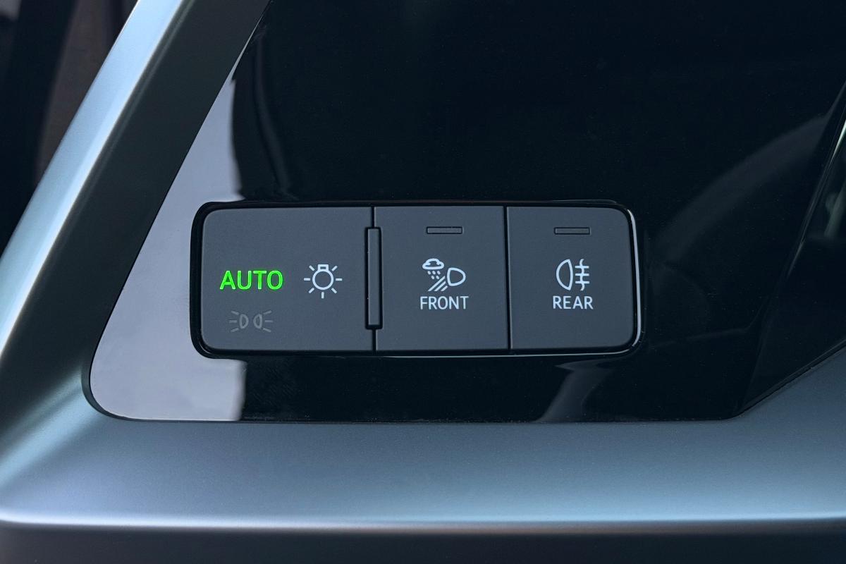 AUDI A3 SPB 30 TDI Stronic Sport