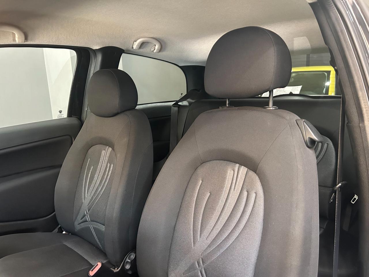 Lancia Ypsilon 1.2 GPL 69cv Diva 3p ITALIANA