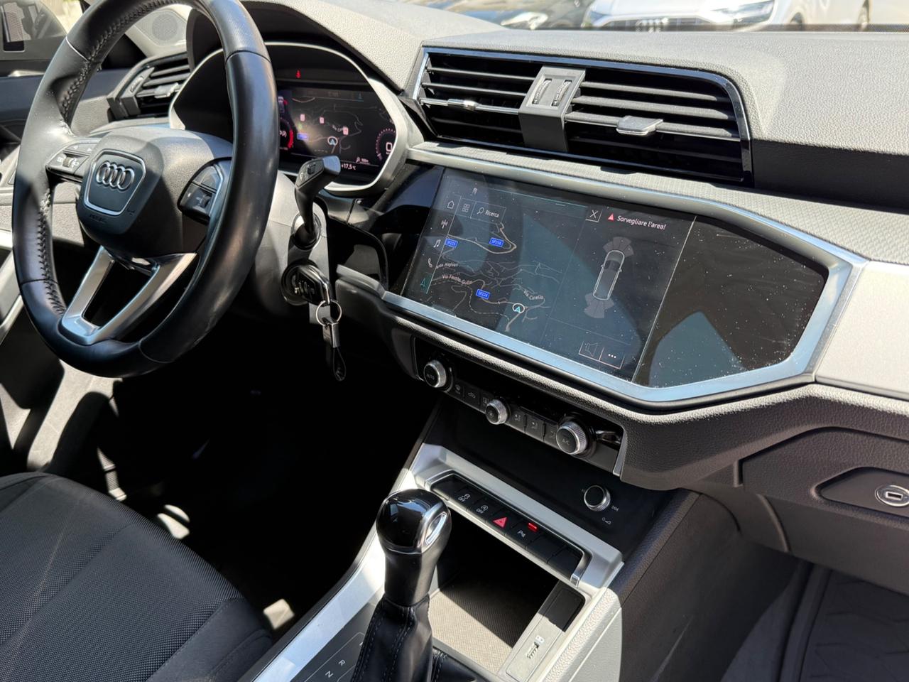 Audi Q3 35 TDI S tronic Business Advanced