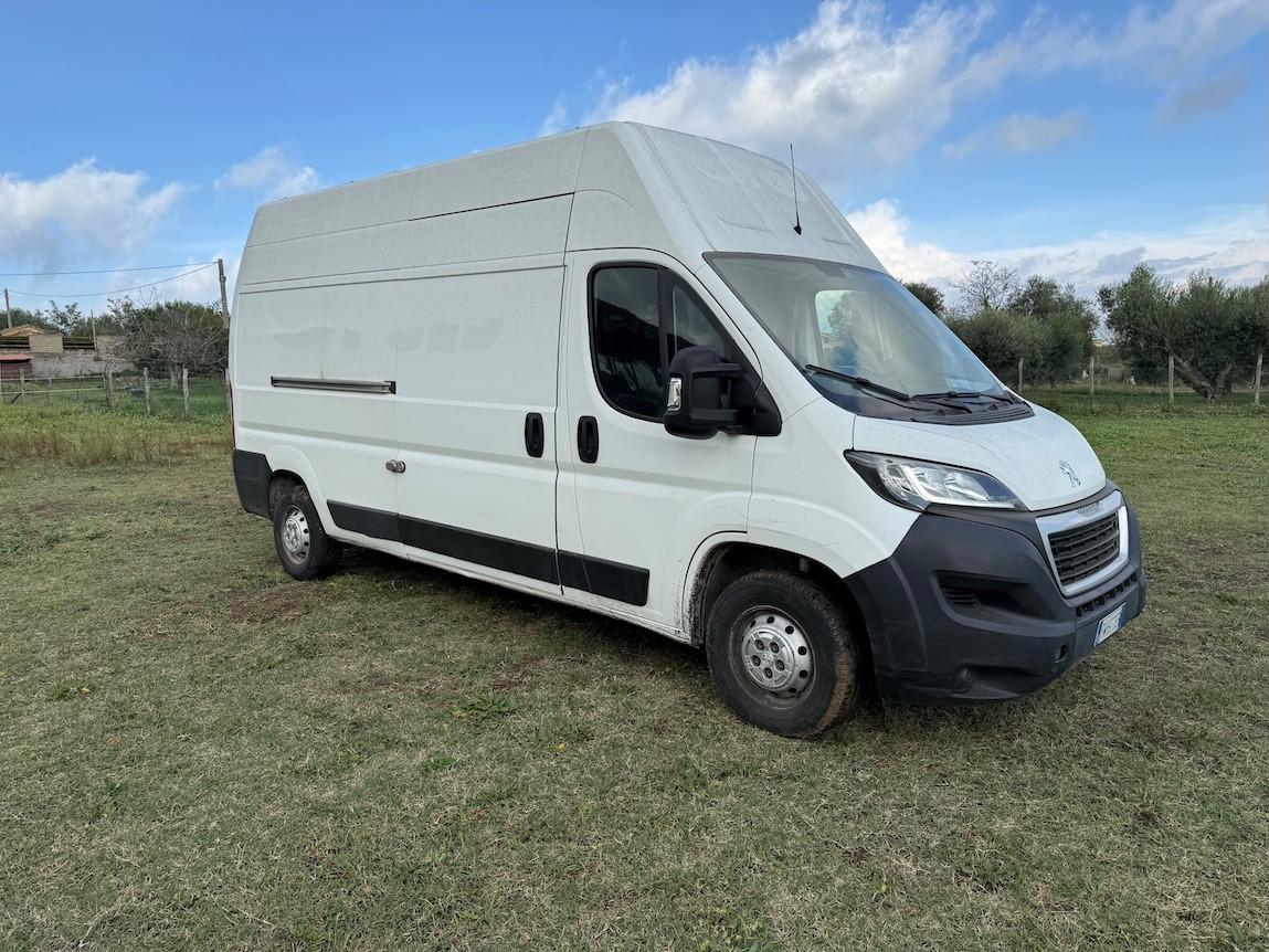 Peugeot BOXER 335 2.0 BlueHDi 130CV Furgone