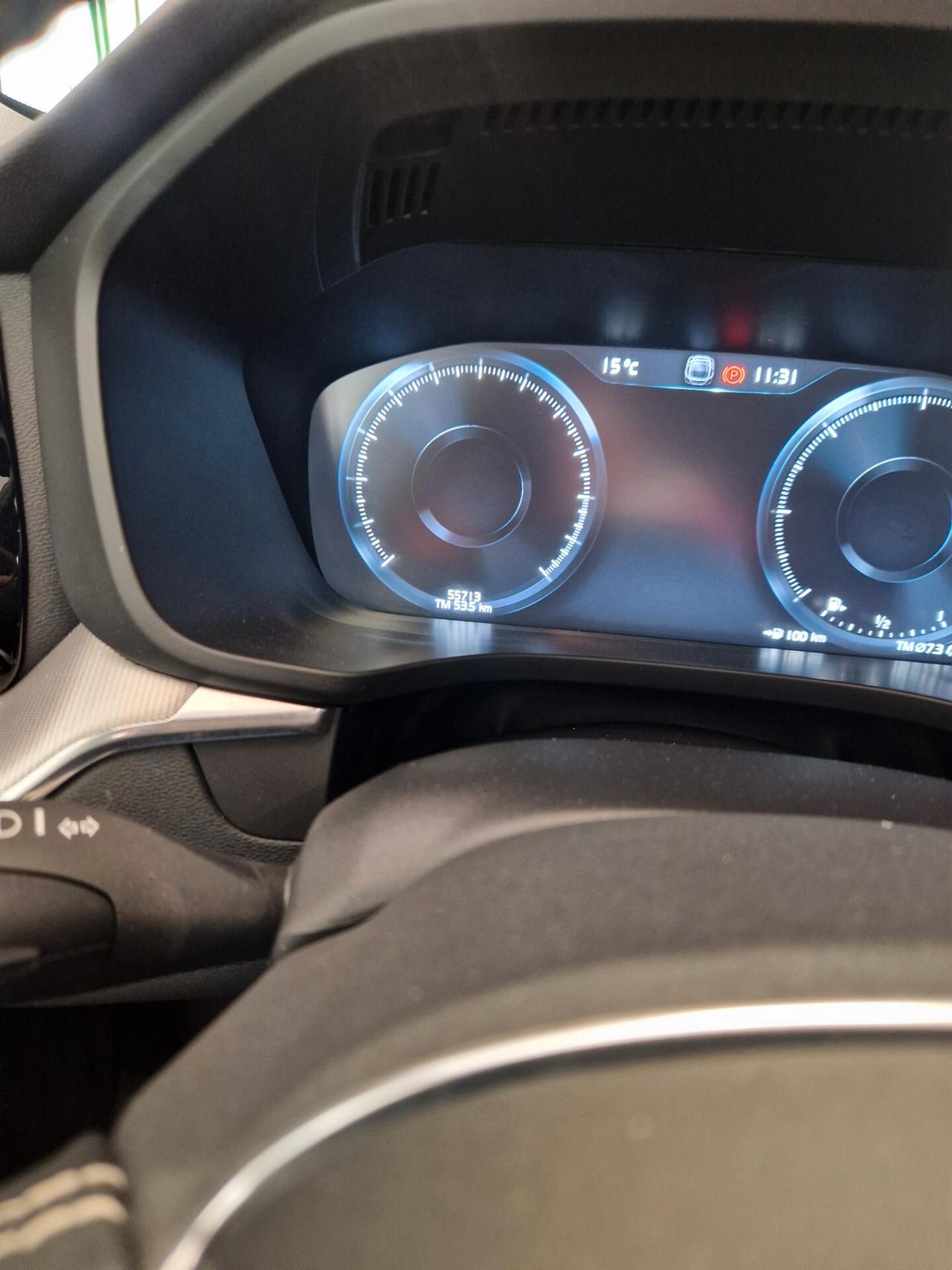 Volvo XC 60 XC60 B4 (d) AWD Geartronic R-design