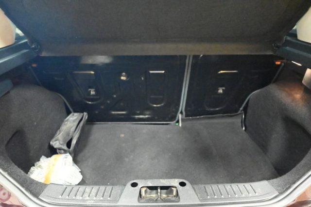 FORD Fiesta 1.4 TITANIUM 5PORTE BZ-GPL CLIMA SERVO ABD CD FULL