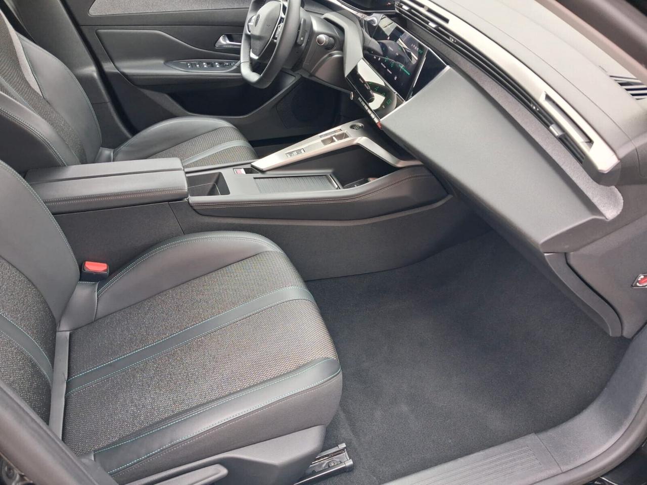 Peugeot 308 BlueHDi 130 S&S EAT8 Allure Pack