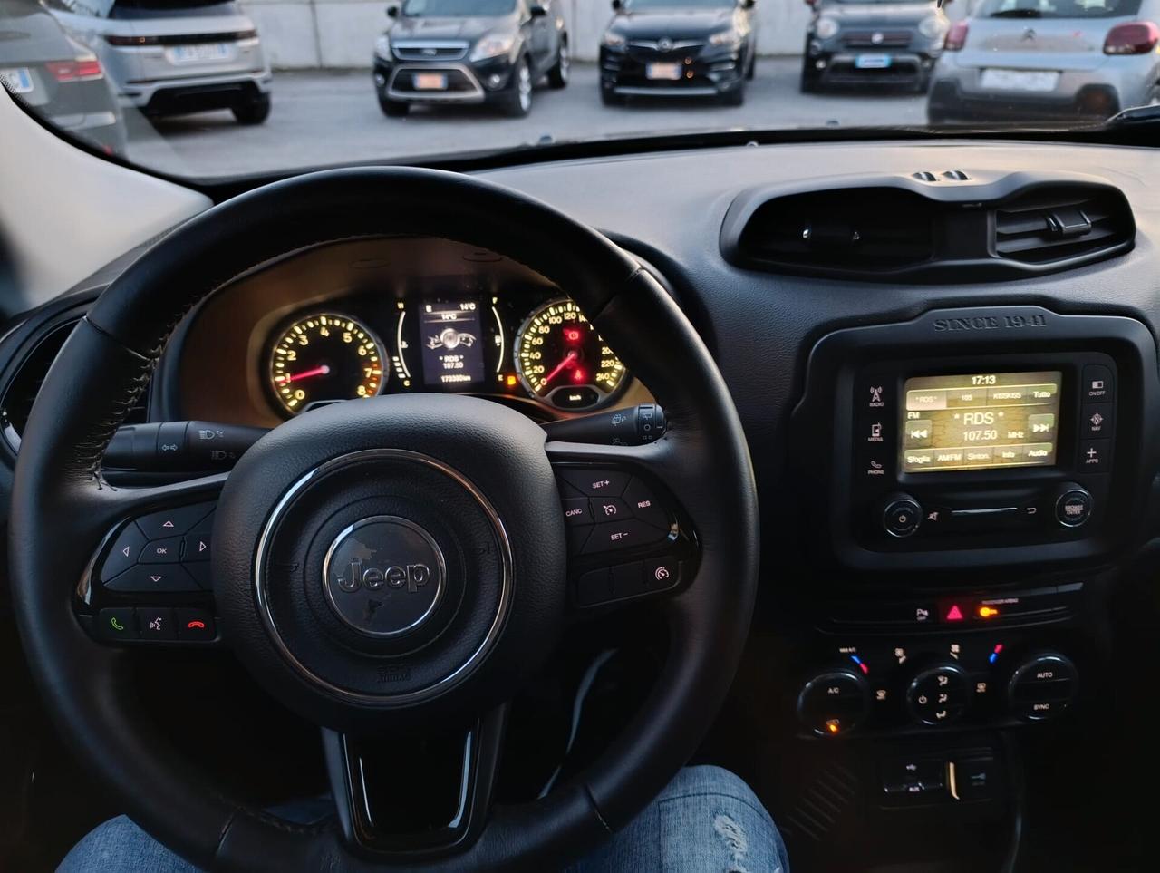 Jeep Renegade 1.6 E-TorQ EVO Longitude