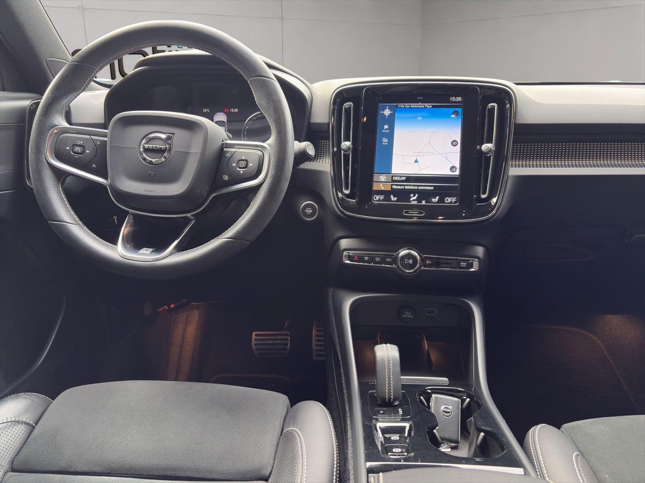 Volvo XC40 T5 AWD Geartronic R-design