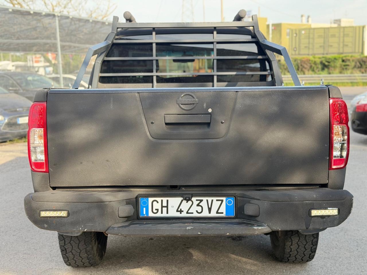 Nissan Navara 2.5 dCi 4 porte Double Cab XE
