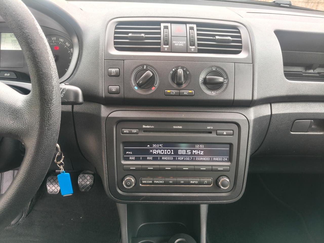 Skoda Roomster 1.2 SOLAMENTE 73.000 KM