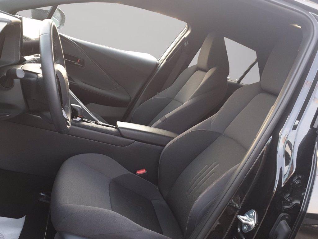 TOYOTA C-hr 2.0 hev trend fwd e-cvt del 2024