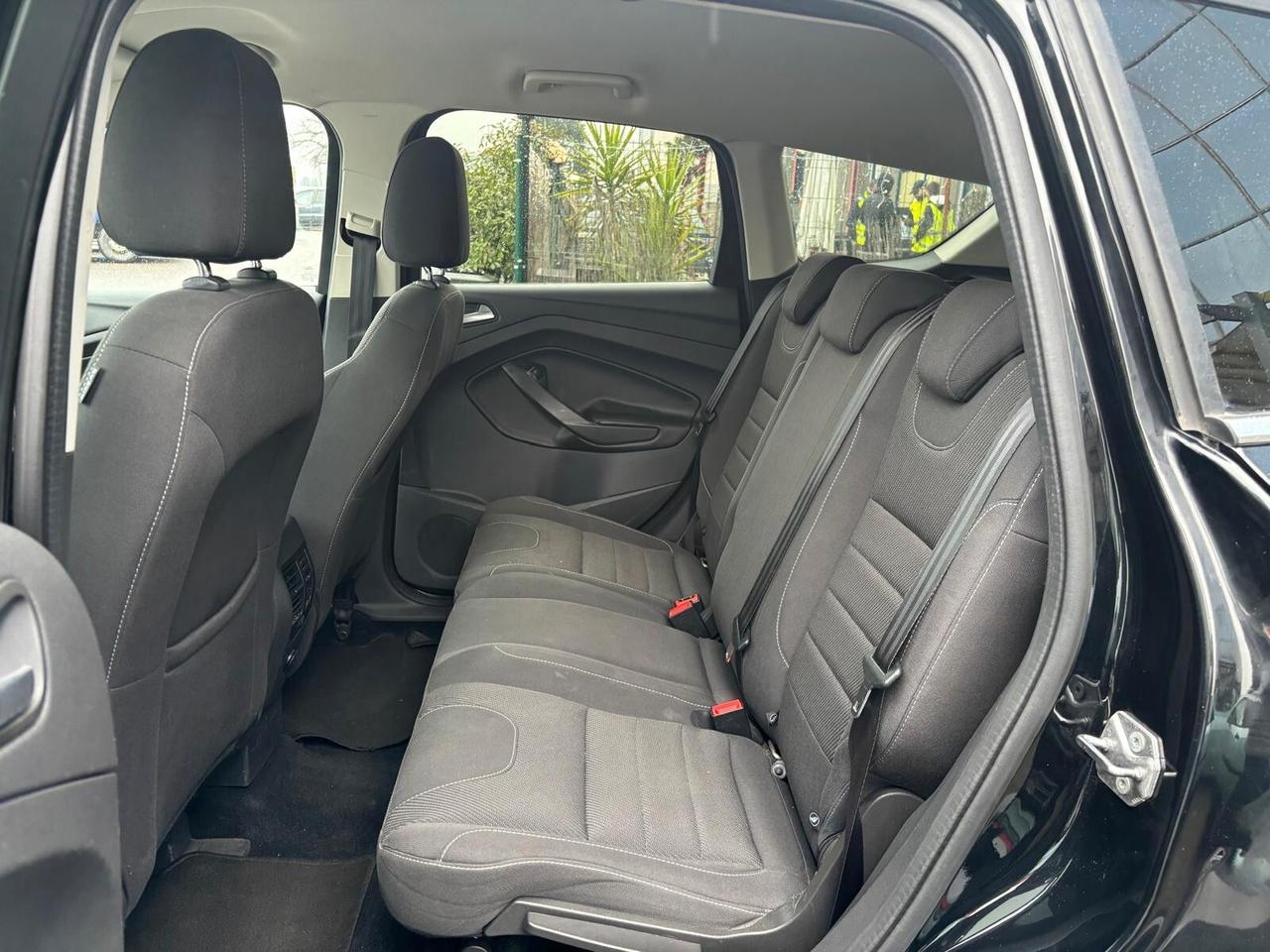 Ford Kuga 2.0 TDCI 120 CV S&S 2WD Titanium