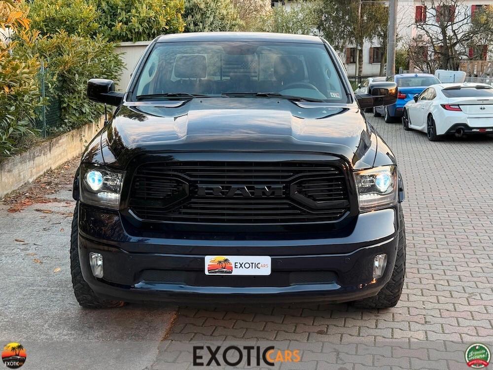 Dodge RAM 5.7 Hemi V8 Pick-up